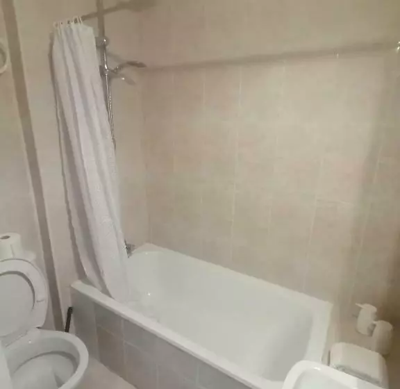 Lovely Apartment In Front Of The Beach