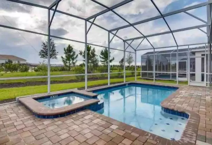 Orlando Luxury   Jacuzzi/pool/starwars Game Room