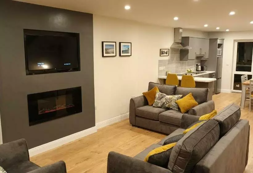 Fabulous Belmullet Townhouse