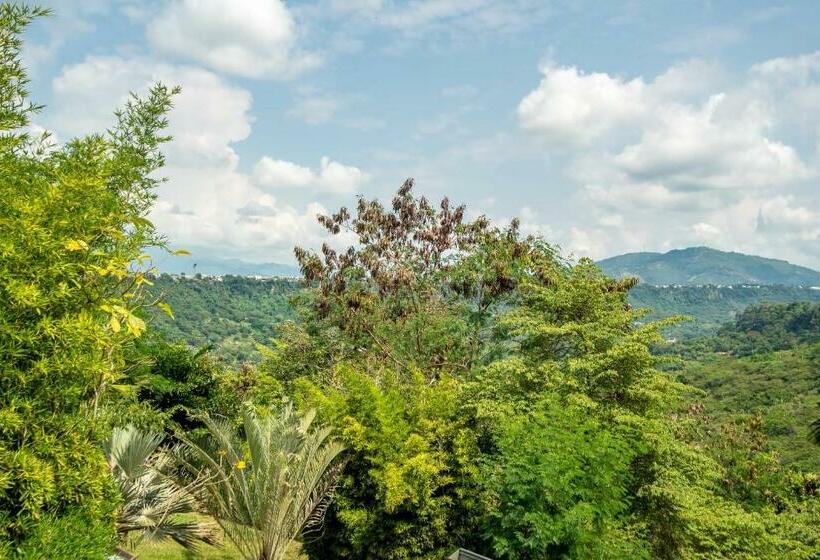 Lovely Villa In Anapoima