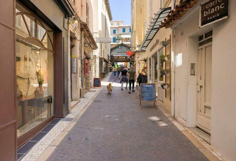 Duplex Studio Apt Mezzanine Near Shops & Cafes