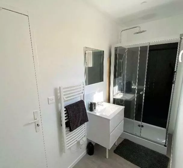 Maison Moderne Proche Centre Ville/hôpital