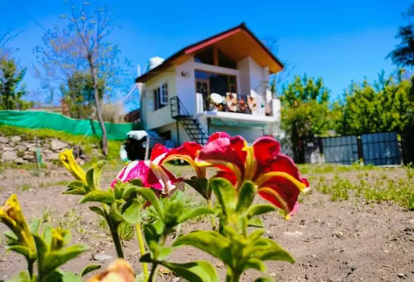 Aatithya Cottage Raison, Manali
