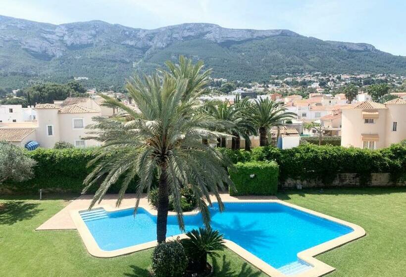 Type Penthouse 2 Beds, Parking, Wifi & Pool Stunning Views
