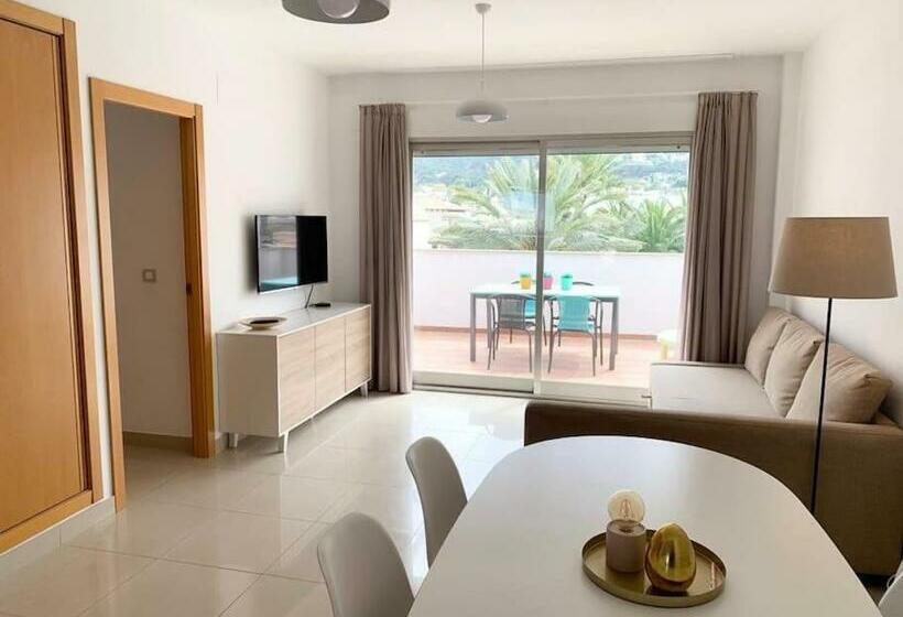 Type Penthouse 2 Beds, Parking, Wifi & Pool Stunning Views