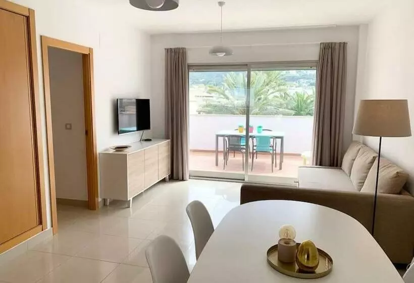 Type Penthouse 2 Beds, Parking, Wifi & Pool Stunning Views