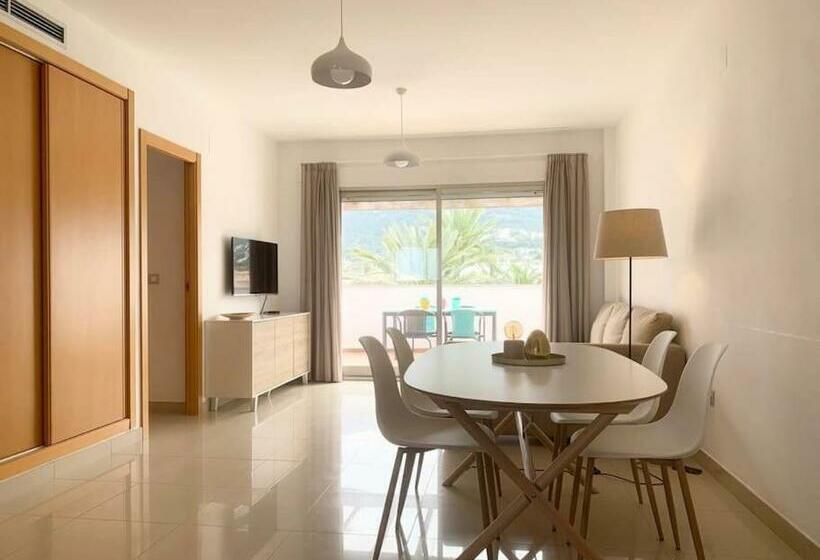 Type Penthouse 2 Beds, Parking, Wifi & Pool Stunning Views