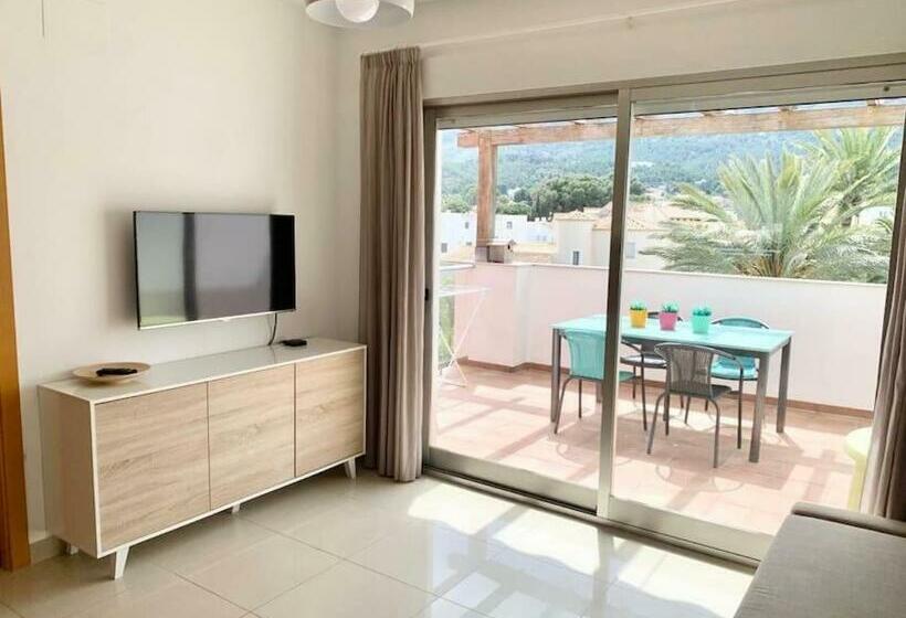 Type Penthouse 2 Beds, Parking, Wifi & Pool Stunning Views