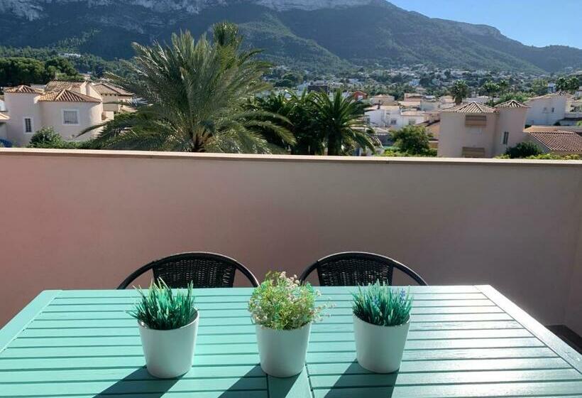Type Penthouse 2 Beds, Parking, Wifi & Pool Stunning Views