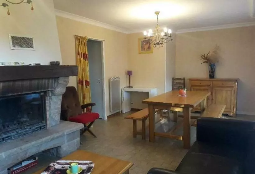 Gîte Du Guilhaumard Et Du Larzac