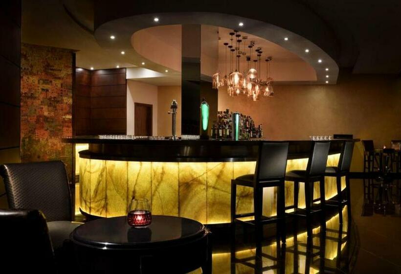 Incredible 2 Bedroom Space Available