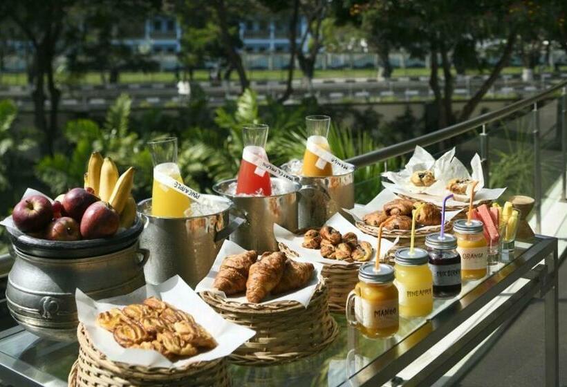 Incredible 2 Bedroom Space Available