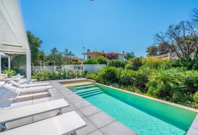 Villa Kòsmos Piscina E Giardino Villasimius