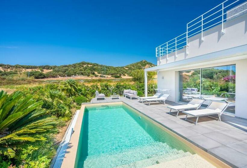 Villa Kòsmos Piscina E Giardino Villasimius