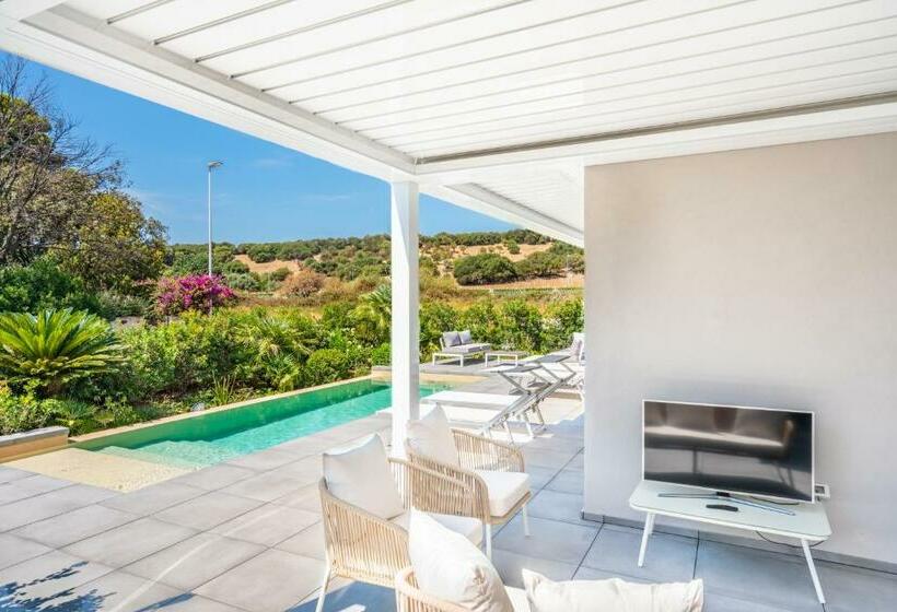 Villa Kòsmos Piscina E Giardino Villasimius