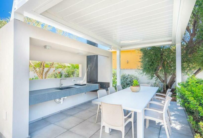 Villa Kòsmos Piscina E Giardino Villasimius