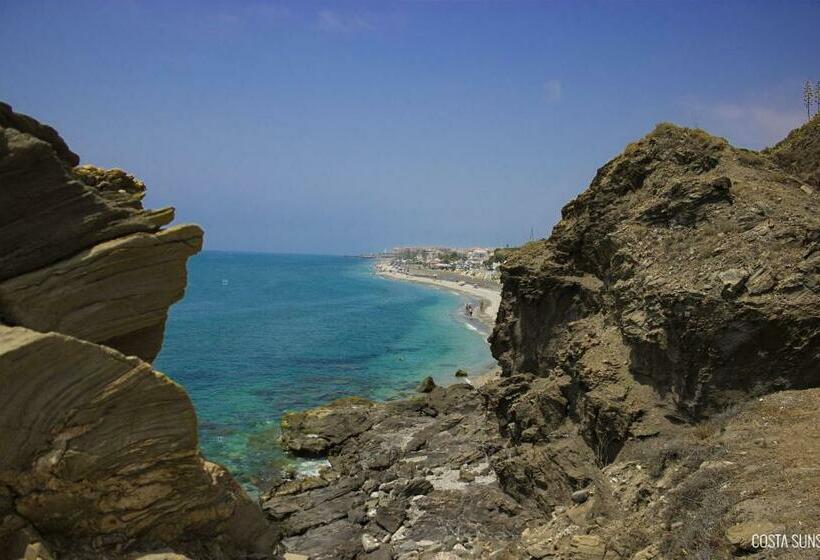 Wonderful Sunrise Apartment Calaceite