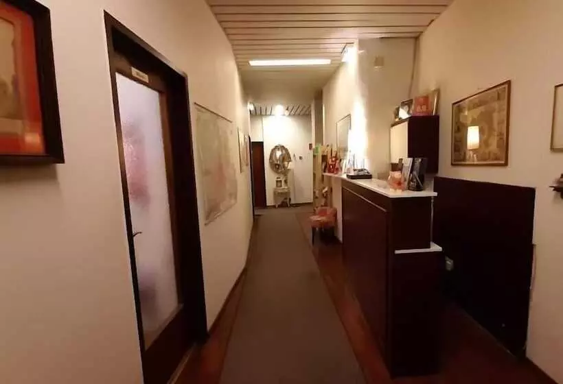 تختخواب و صبحانه Pension Lerner