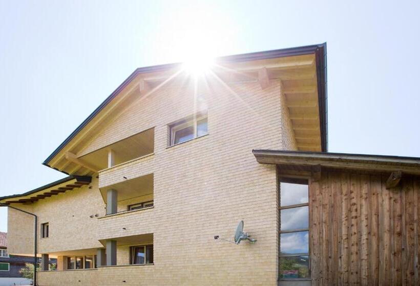 Bed and Breakfast Schtûbat