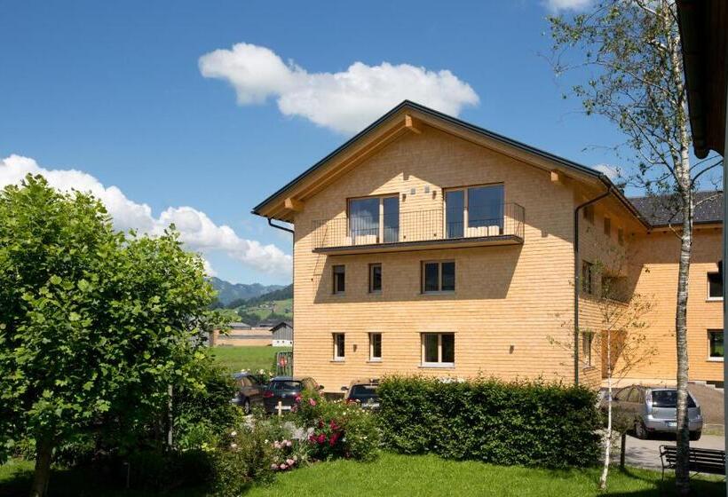 Bed and Breakfast Schtûbat