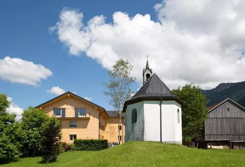 Bed and Breakfast Schtûbat