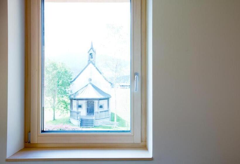 Bed and Breakfast Schtûbat