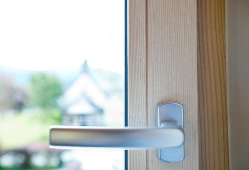 Bed and Breakfast Schtûbat