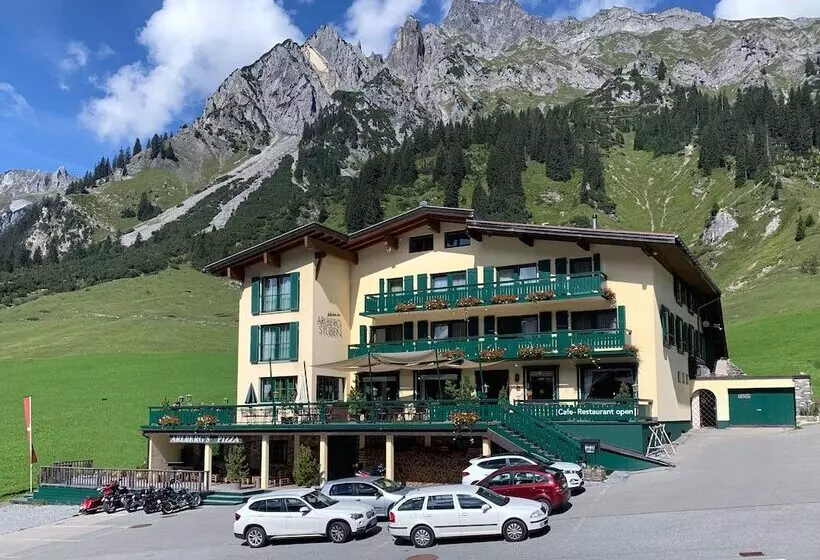 Отель Arlberg Stuben Das Kleine, Feine