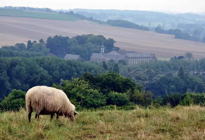 Отель Auberge A Gen Kirk B&b