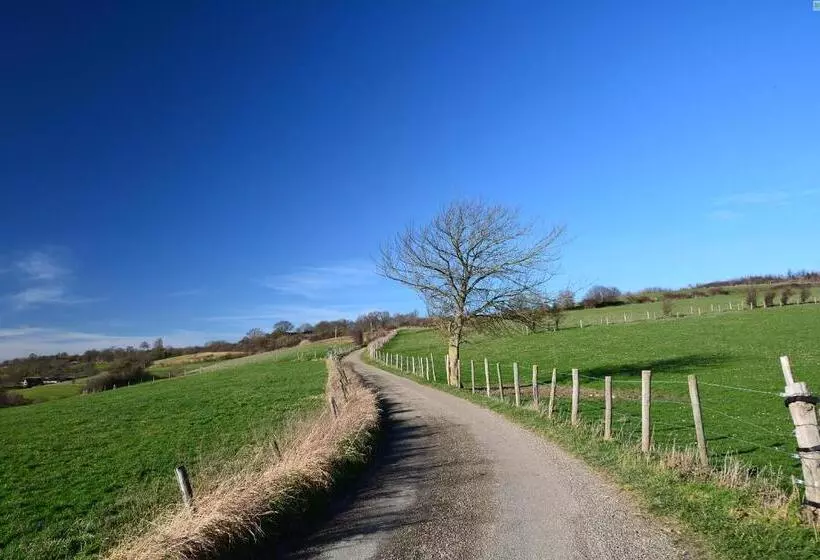 Отель Auberge A Gen Kirk B&b