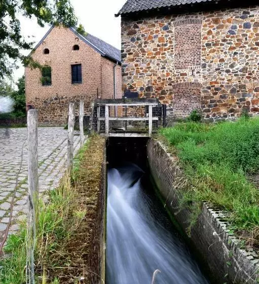 Отель Auberge A Gen Kirk B&b