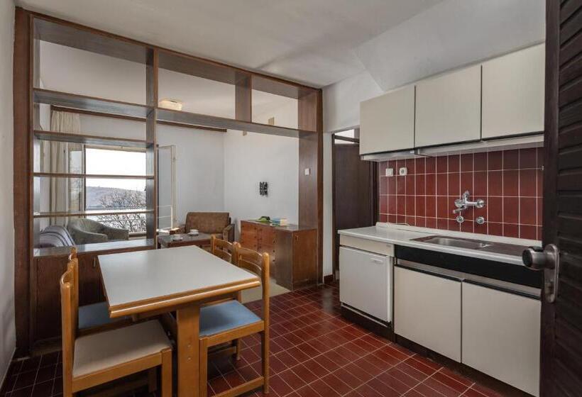 ホテル Uvala Scott