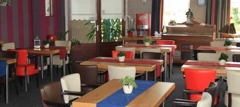 בית מלון כפרי Buitenplaats T Ges