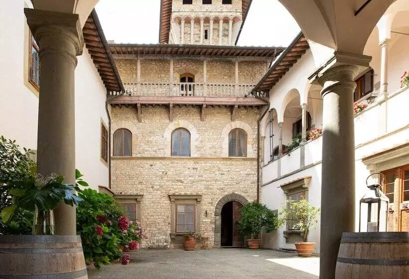 ホテル Castello Vicchiomaggio