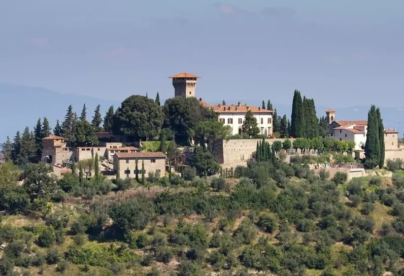ホテル Castello Vicchiomaggio