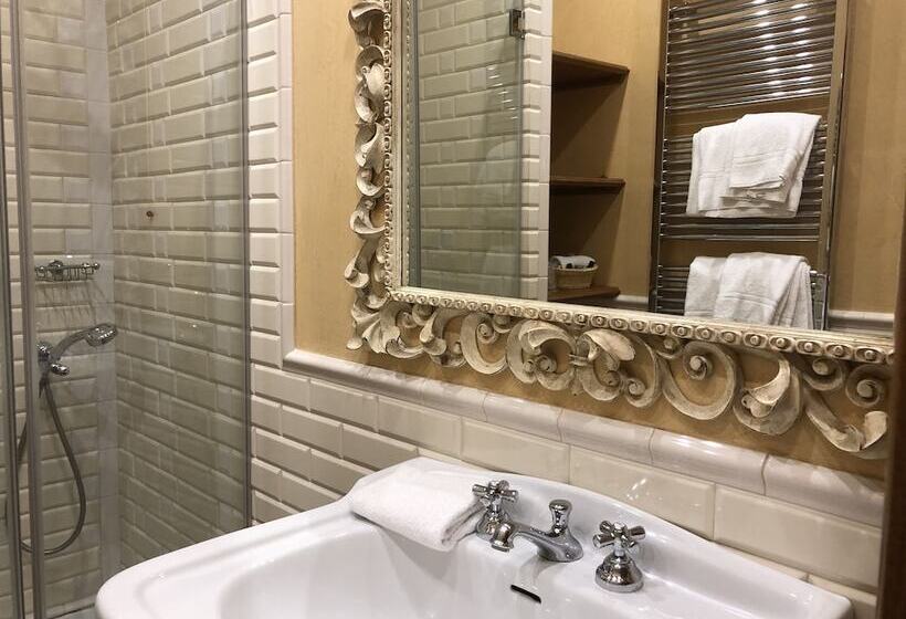 Hotel Castello Vicchiomaggio