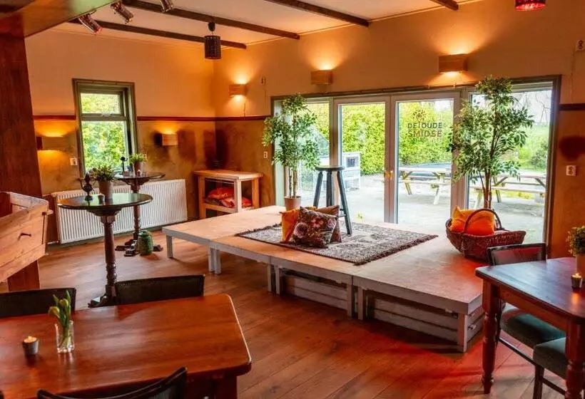 Отель De Oude Smidse