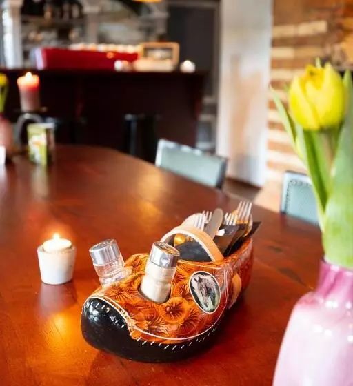 Отель De Oude Smidse