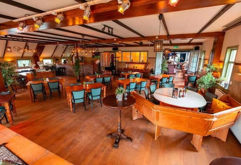 Отель De Oude Smidse