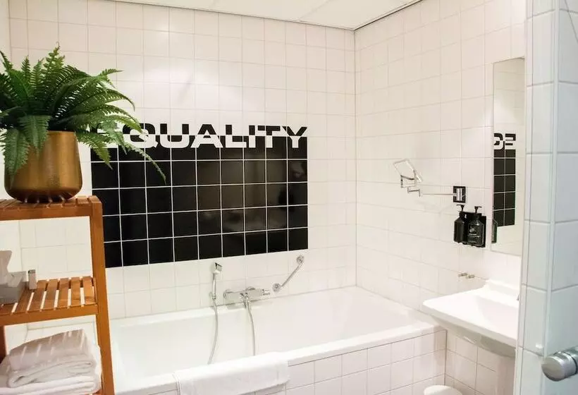 בית מלון כפרי De Wereld