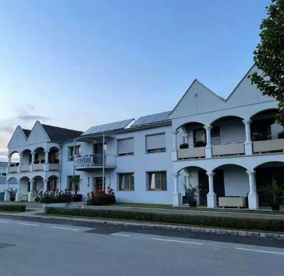 Hotelli Die Herberge