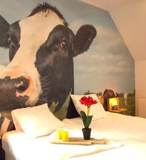 Отель Harteluk Joure