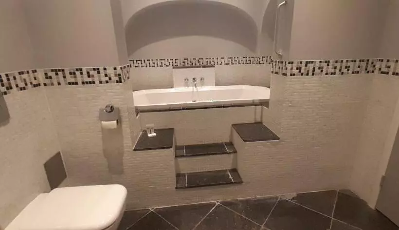 Отель Harteluk Joure