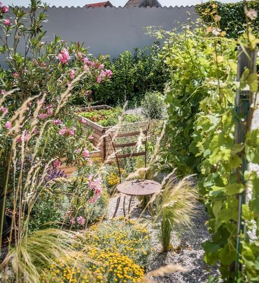 Отель Haus Kranixfeld Fischl