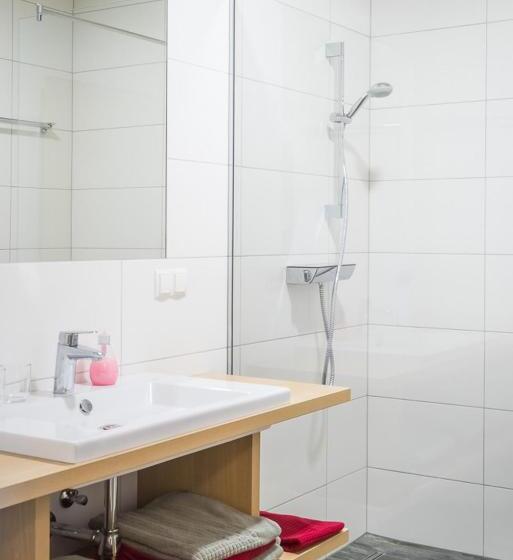 Отель Haus Kranixfeld Fischl