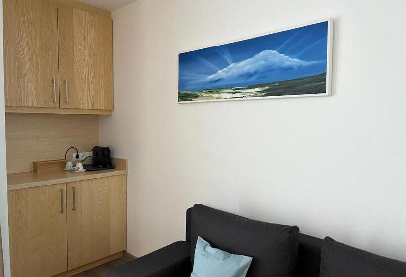 Отель Haus Kranixfeld Fischl