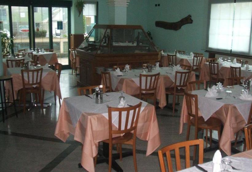 בית מלון כפרי Kristall