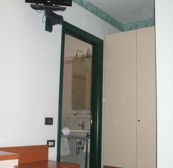 בית מלון כפרי Kristall