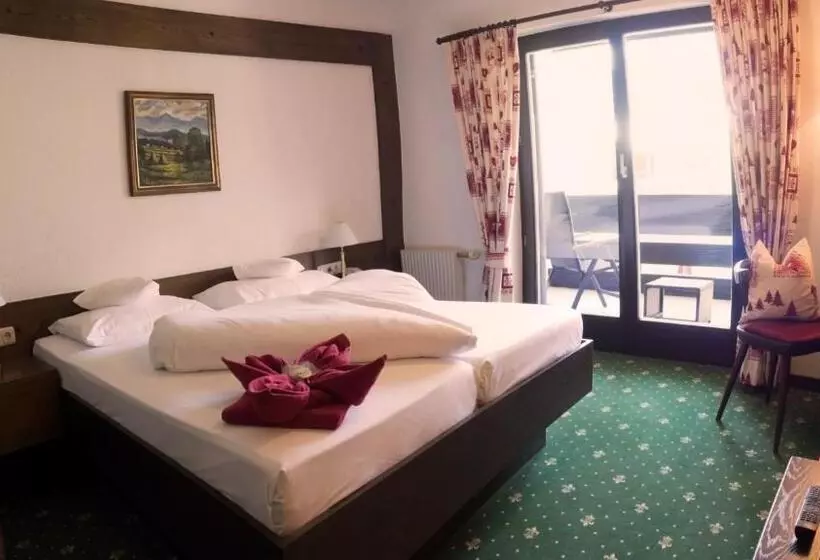 Hotelli Montjola Nova