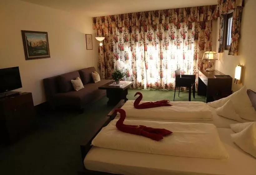 Hotelli Montjola Nova